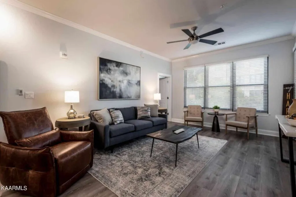 Riverwalk-322-23233641796673 Riverwalk-322-23233641796673