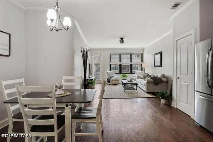 Riverwalk-526-165339296119 Riverwalk-526-165339296119