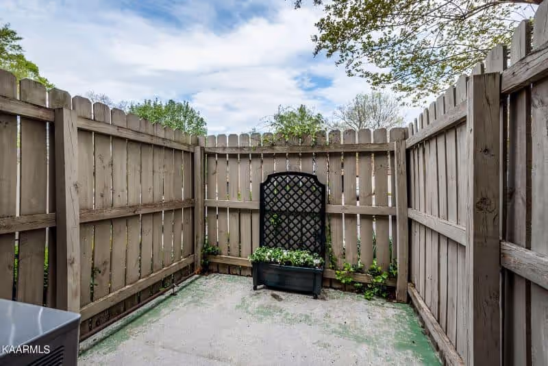 Sequoyah-Square-306-2013803520395