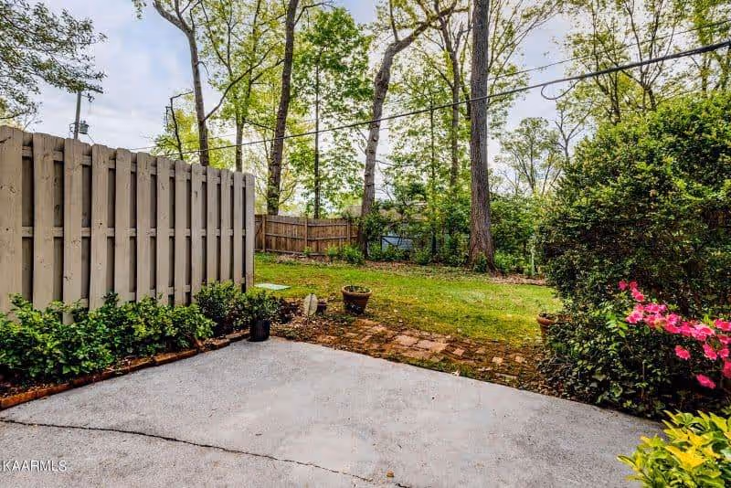 Sequoyah-Square-306-2013842986946