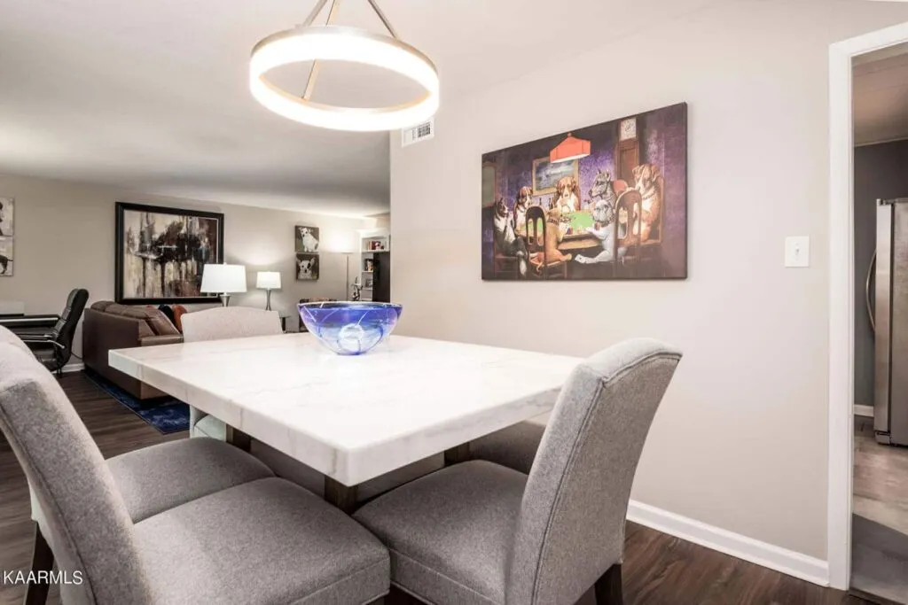 Sequoyah-Square-Condominiums-520-232041421831 Sequoyah-Square-Condominiums-520-232041421831