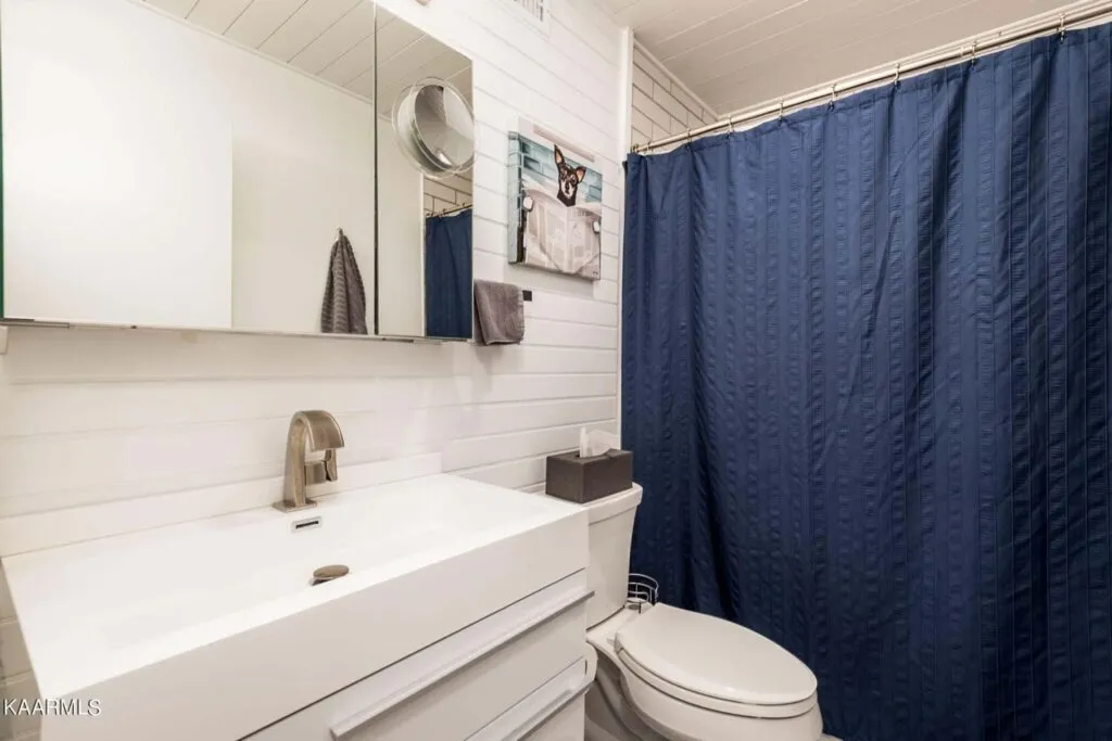 Sequoyah-Square-Condominiums-520-232059812499 Sequoyah-Square-Condominiums-520-232059812499