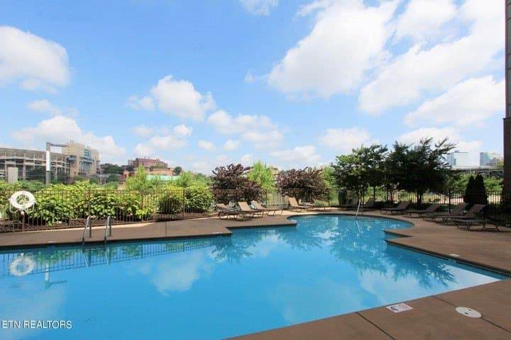 pool